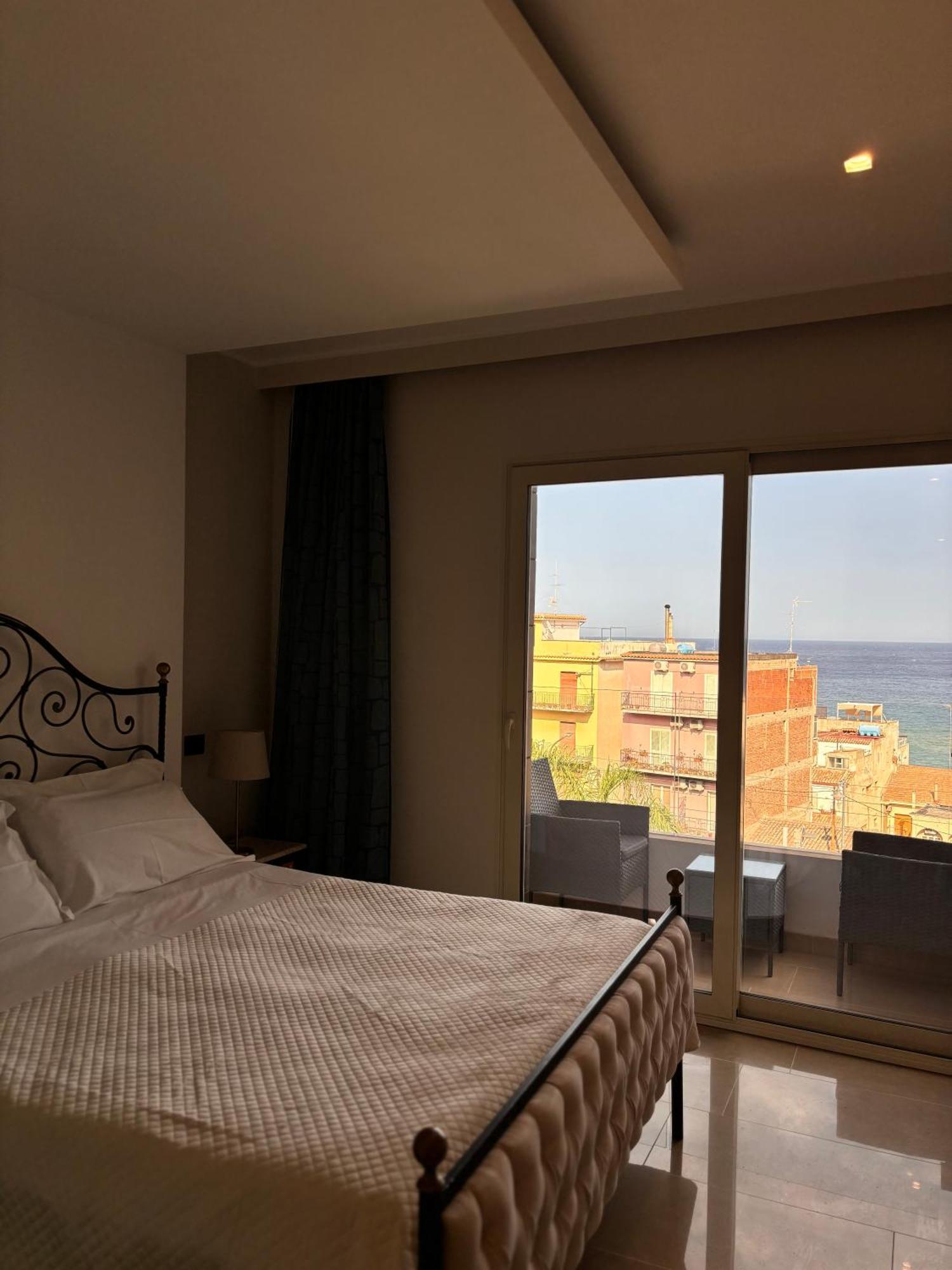 جيارديني ناكسوس Ig - "Villa Don Antonio" Apartments المظهر الخارجي الصورة