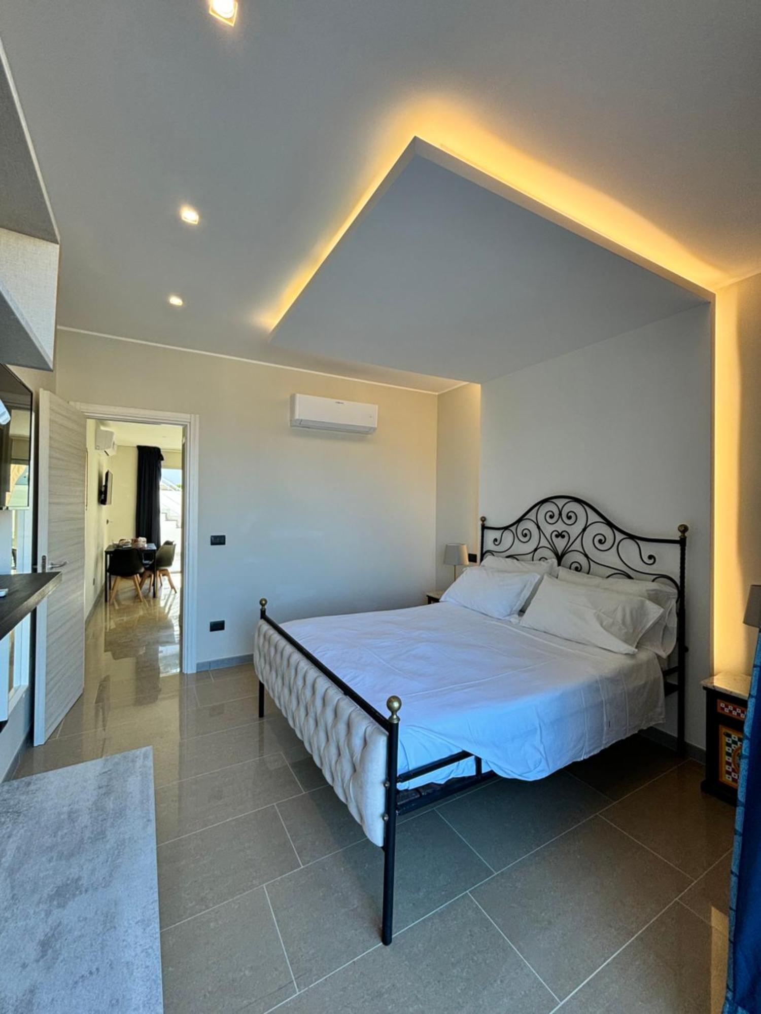 جيارديني ناكسوس Ig - "Villa Don Antonio" Apartments المظهر الخارجي الصورة